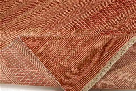 Modern Red Hand Knotted 81 X 102 Area Rug 250-21107 Image 11
