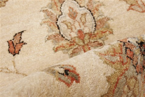 Ziegler Beige Hand Knotted 80 X 103  Area Rug 250-21123 Image 6
