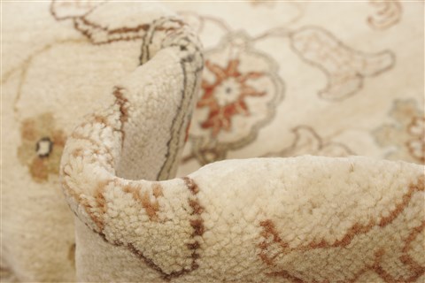 Ziegler Beige Hand Knotted 710 X 101 Area Rug 250-21127 Image 15