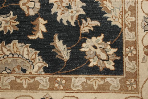 Ziegler Blue Hand Knotted 80 X 105 Area Rug 250-21136 Image 18