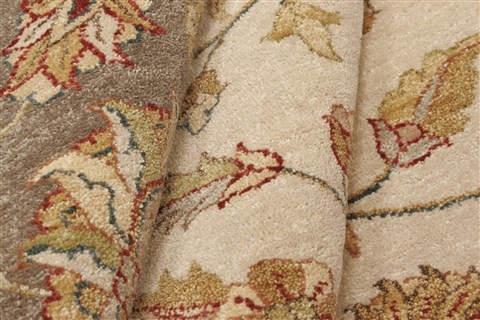 Ziegler Beige Hand Knotted 82 X 102  Area Rug 250-21167 Image 11