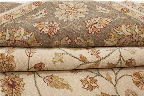 Ziegler Beige Hand Knotted 82 X 102  Area Rug 250-21167 Image 12