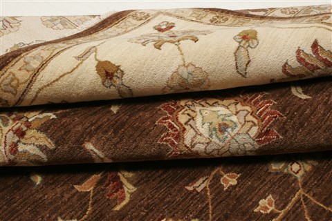 Ziegler Brown Hand Knotted 81 X 102 Area Rug 250-21173 Image 11