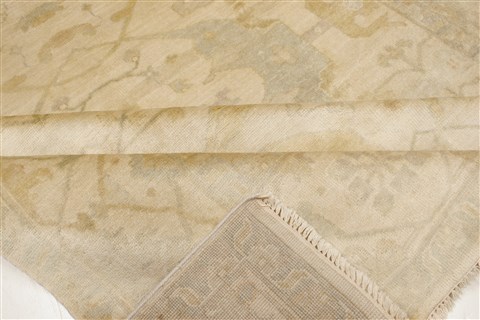 Oushak Beige Hand Knotted 80 X 910  Area Rug 250-21180 Image 12