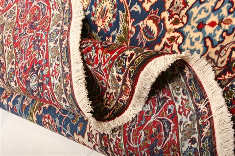 Isfahan Blue Hand Knotted 86 X 1110 Area Rug 100-21187 Image 1