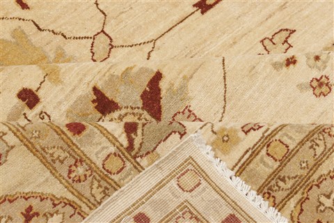Pishavar Beige Hand Knotted 82 X 910 Area Rug 250-21190 Image 11