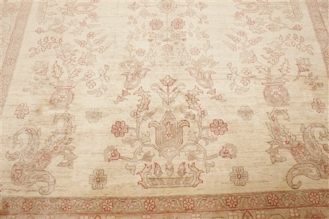 Pishavar Beige Hand Knotted 83 X 911 Area Rug 250-21197 Image 16