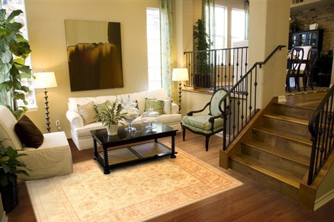 Pishavar Beige Hand Knotted 80 X 100 Area Rug 250-21201 Image 3