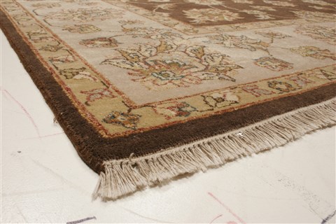 Agra Brown Hand Knotted 82 X 105 Area Rug 250-21210 Image 20