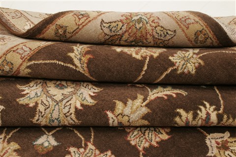 Agra Brown Hand Knotted 82 X 105 Area Rug 250-21210 Image 11