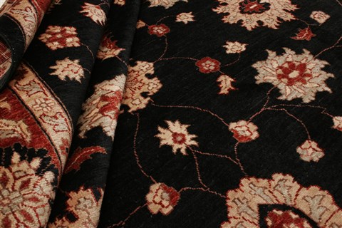 Pishavar Black Hand Knotted 710 X 100 Area Rug 250-21211 Image 10