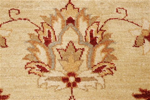 Pishavar Beige Hand Knotted 81 X 99 Area Rug 250-21213 Image 15
