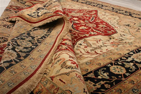 Heriz Red Hand Knotted 810 X 118 Area Rug 100-21250 Image 24