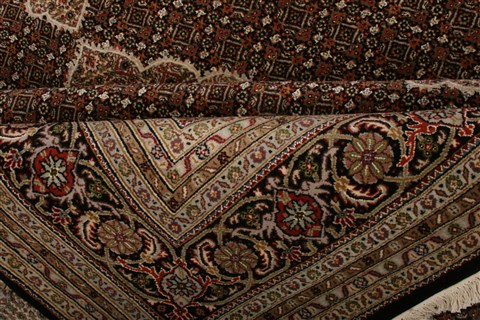 Tabriz Yellow Hand Knotted 82 X 102  Area Rug 253-21254 Image 23