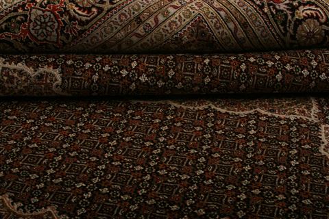 Tabriz Yellow Hand Knotted 82 X 102  Area Rug 253-21254 Image 17