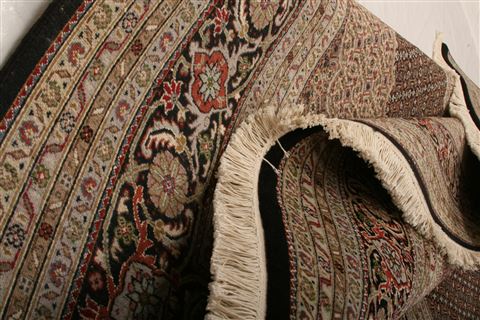 Tabriz Yellow Hand Knotted 82 X 102  Area Rug 253-21254 Image 20