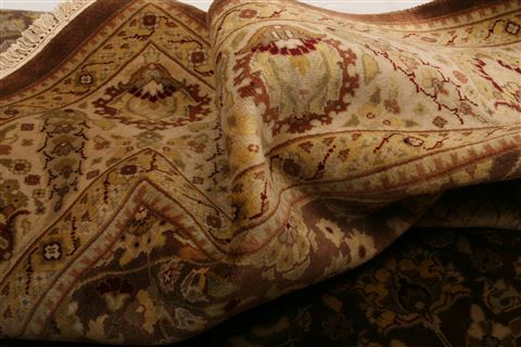 Kashan Beige Hand Knotted 711 X 99  Area Rug 253-21255 Image 17