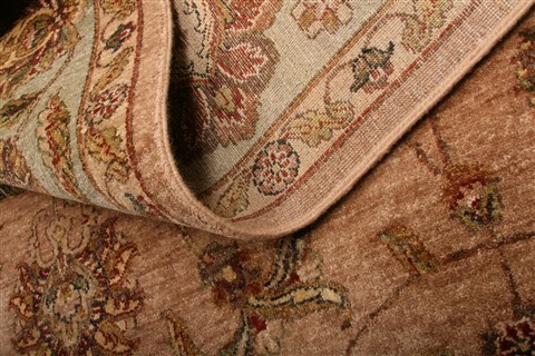 Ziegler Red Hand Knotted 90 X 121  Area Rug 253-21262 Image 15