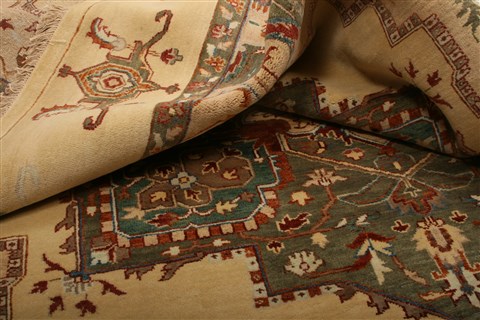 Heriz Beige Hand Knotted 80 X 911 Area Rug 100-21268 Image 15