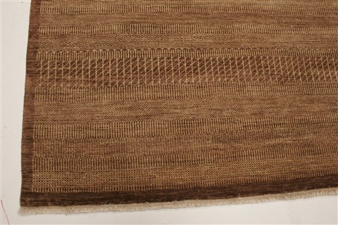 Modern Brown Hand Knotted 100 X 139 Area Rug 250-21302 Image 11