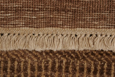 Modern Brown Hand Knotted 100 X 139 Area Rug 250-21302 Image 9