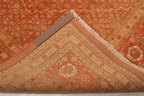 Haji Jalili Red Hand Knotted 89 X 119 Area Rug 100-21340 Image 9