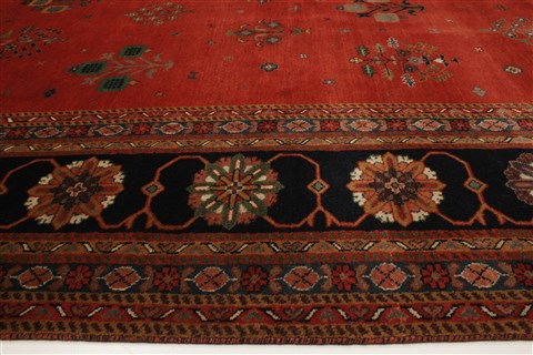 Gabbeh Red Hand Knotted 98 X 139 Area Rug 250-21345 Image 16