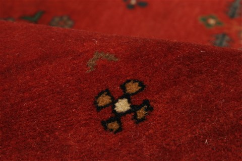 Gabbeh Red Hand Knotted 98 X 139 Area Rug 250-21345 Image 1