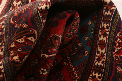 Maymeh Red Hand Knotted 86 X 125 Area Rug 100-21347 Image 5