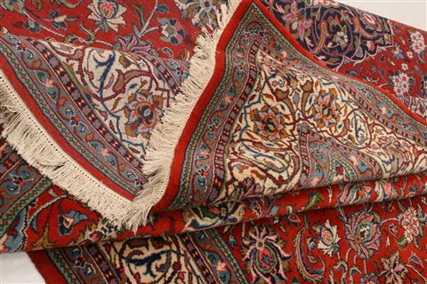 Sarouk Red Hand Knotted 82 X 116 Area Rug 100-21348 Image 10