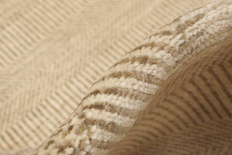 Modern Beige Hand Knotted 910 X 145  Area Rug 250-21349 Image 2