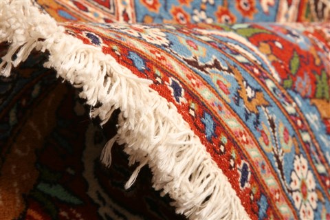 Birjand Multicolor Hand Knotted 86 X 121 Area Rug 100-21352 Image 9
