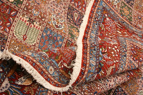Birjand Multicolor Hand Knotted 86 X 121 Area Rug 100-21352 Image 11