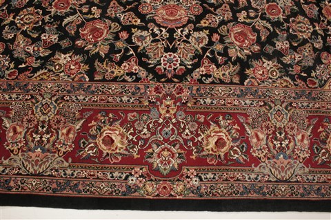 Pak-Persian Black Hand Knotted 100 X 139 Area Rug 250-21365 Image 14