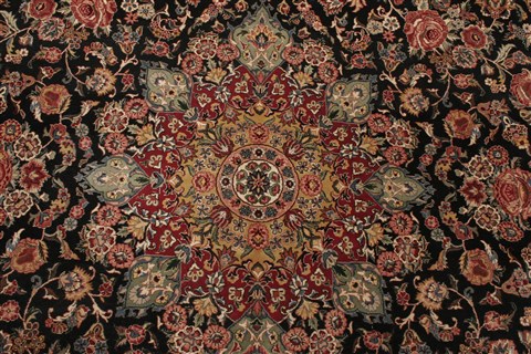 Pak-Persian Black Hand Knotted 100 X 139 Area Rug 250-21365 Image 15
