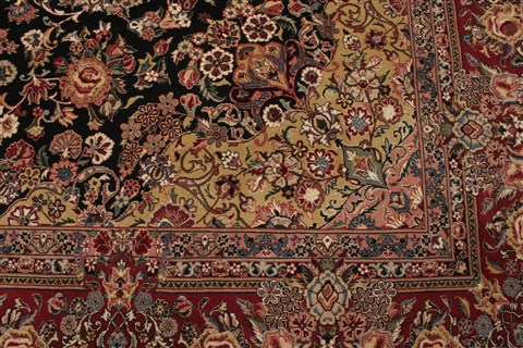 Pak-Persian Black Hand Knotted 100 X 139 Area Rug 250-21365 Image 18