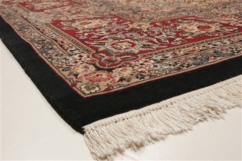 Pak-Persian Black Hand Knotted 100 X 139 Area Rug 250-21365 Image 20