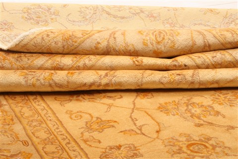Kashan Yellow Hand Knotted 83 X 114 Area Rug 100-21366 Image 15