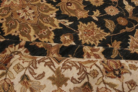 Kashan Black Hand Knotted 911 X 142  Area Rug 250-21369 Image 11