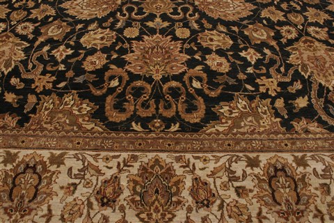Kashan Black Hand Knotted 911 X 142  Area Rug 250-21369 Image 17
