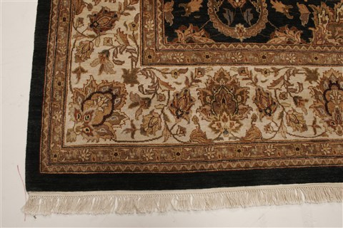 Kashan Black Hand Knotted 911 X 142  Area Rug 250-21369 Image 19