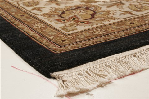 Kashan Black Hand Knotted 911 X 142  Area Rug 250-21369 Image 21