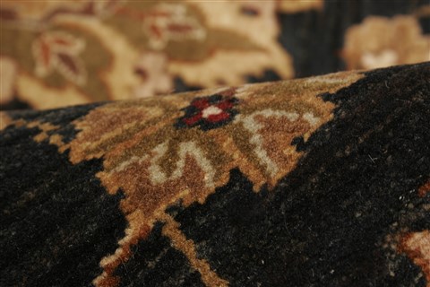 Kashan Black Hand Knotted 911 X 142  Area Rug 250-21369 Image 2