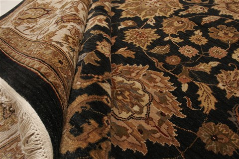 Kashan Black Hand Knotted 911 X 142  Area Rug 250-21369 Image 7