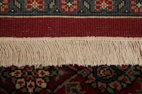 Herati Red Hand Knotted 100 X 143  Area Rug 250-21374 Image 18