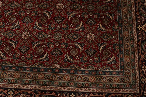 Herati Red Hand Knotted 100 X 143  Area Rug 250-21374 Image 23
