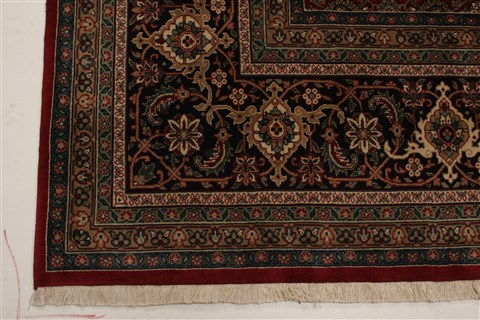 Herati Red Hand Knotted 100 X 143  Area Rug 250-21374 Image 24