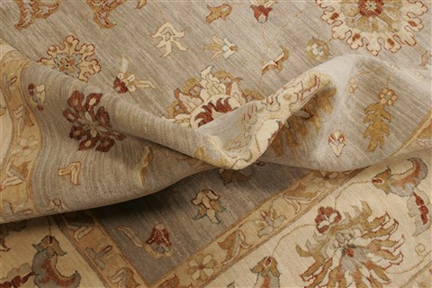 Ziegler Grey Hand Knotted 100 X 142 Area Rug 250-21377 Image 4