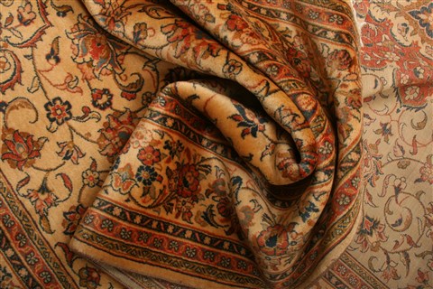 Sarouk Brown Hand Knotted 80 X 115 Area Rug 100-21381 Image 3