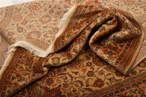 Sarouk Brown Hand Knotted 80 X 115 Area Rug 100-21381 Image 5